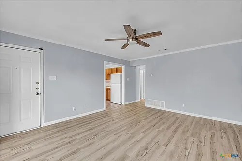 1803 Pontotoc Trce #B Photo 1