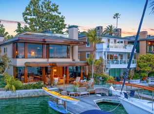 13 Bay Is, Newport Beach, CA 92661