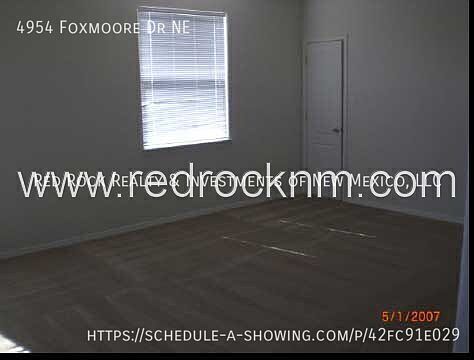 5th image of 4954 Foxmoore Dr NE