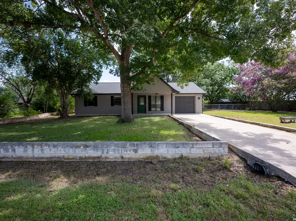 107 COUNTRY LN, Maxwell, TX 78656