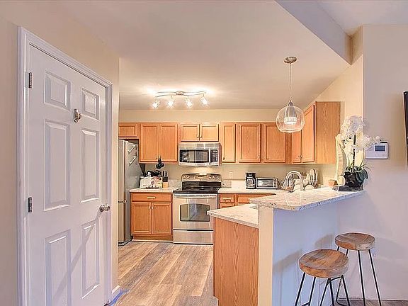 4th image of 3061 Cloverly Ct Unit 69