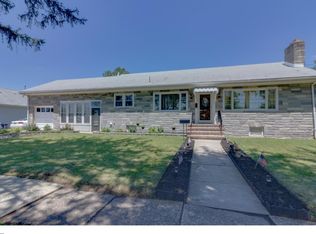 735 Columbus Rd, Burlington, NJ 08016