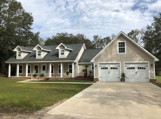 64 Screven St, Midway, GA 31320