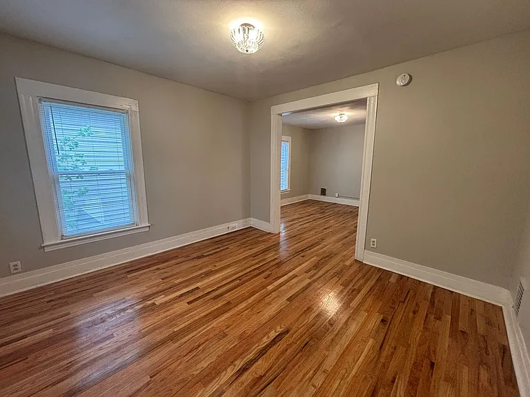 Multi Family Complex with 3 Newly Renovated Units on Tipp Hill — Photo 27