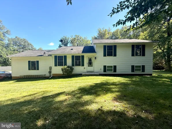 15844 Halleman Ln, Sharpsburg, MD 21782