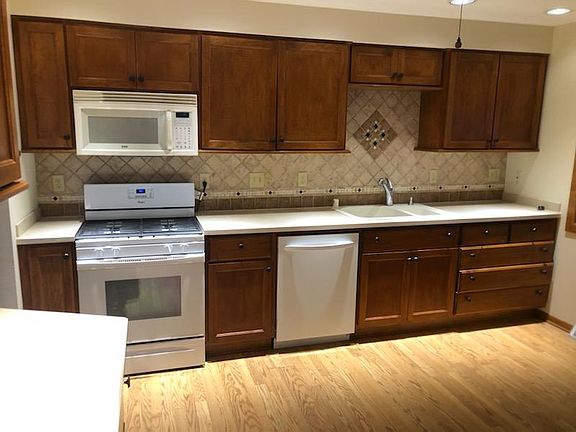 4th image of 8272 N 53rd St