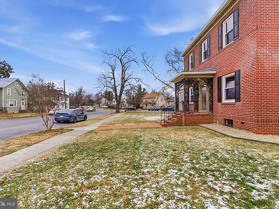 5th image of 109 N Alabama Ave