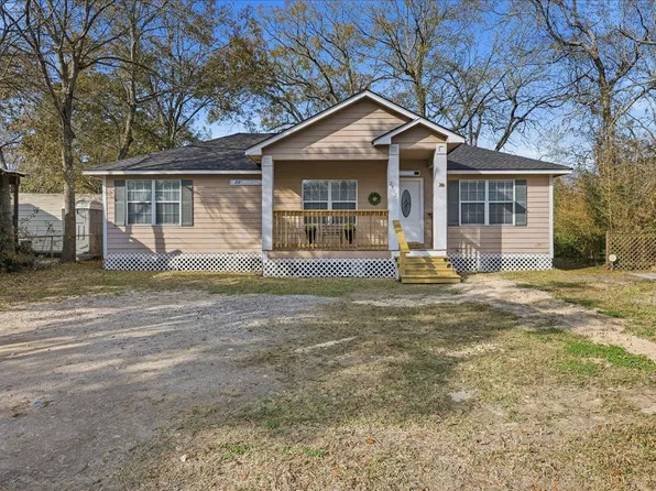 2912 South Ave, Orange, TX 77630