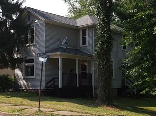 493 Orchard Grove Ave, East Liverpool, OH