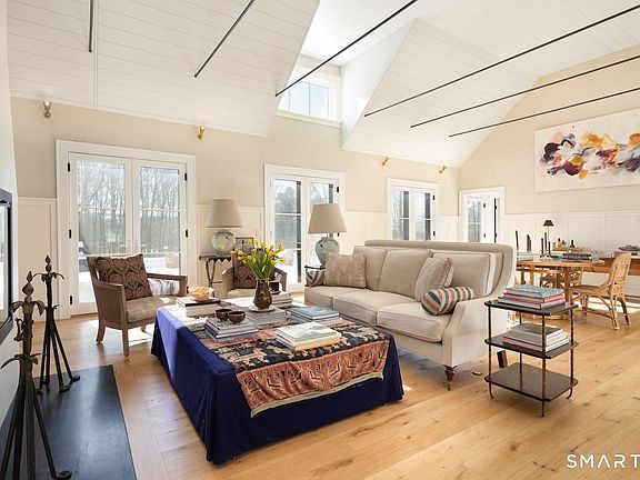 4th image of 5 Valley Road