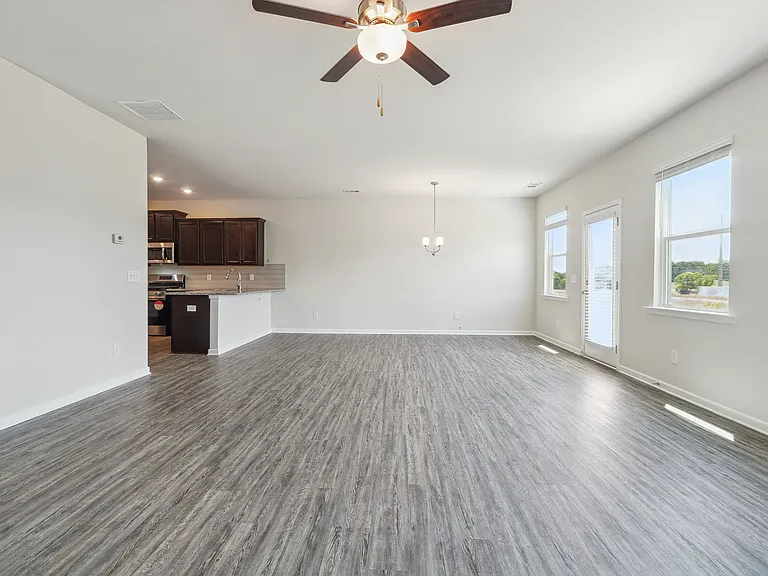 60 Briarwood Dr — Photo 11