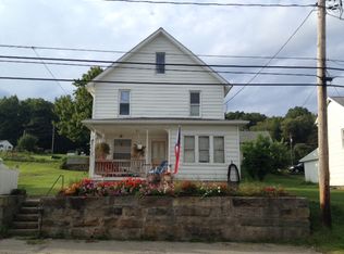 1106 Old Mercer Rd, Franklin, PA 16323