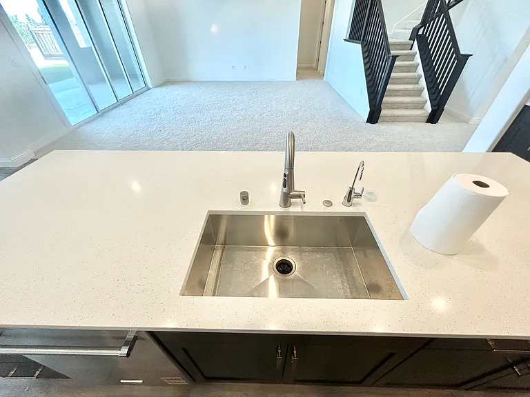 18562 Back Bay Dr — Photo 8