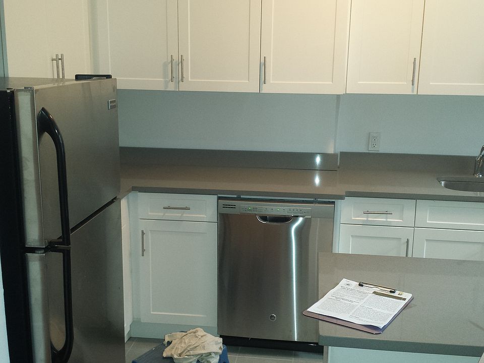 2nd image of 4324 43rd St APT D08