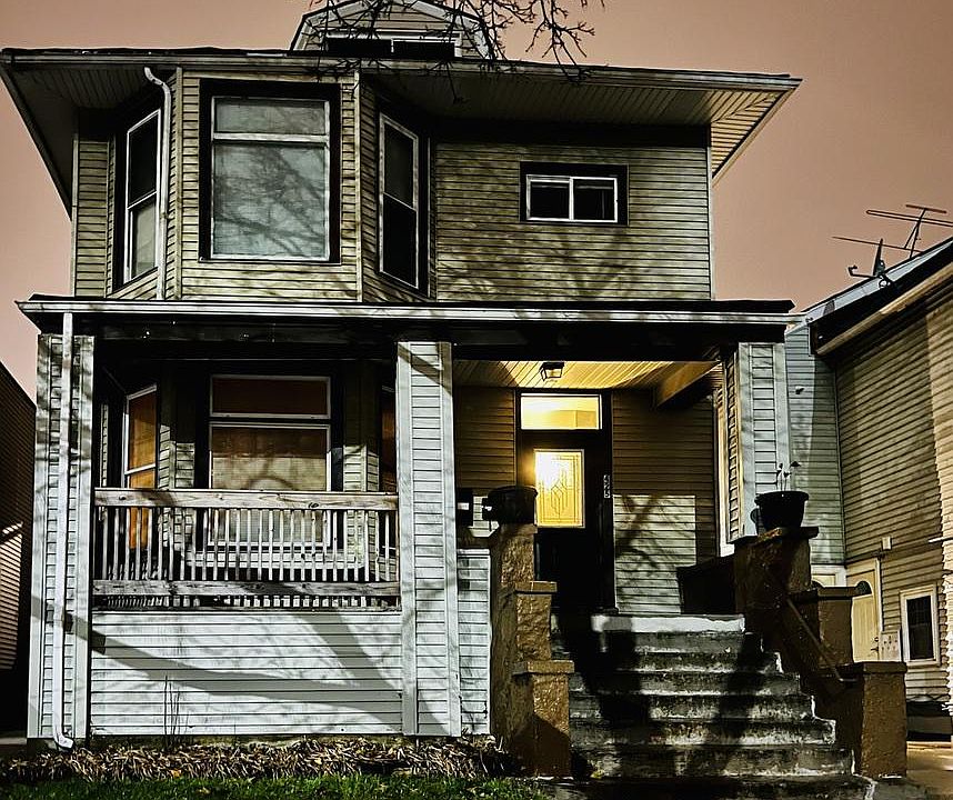 1st image of 4254 N Tripp Ave #2