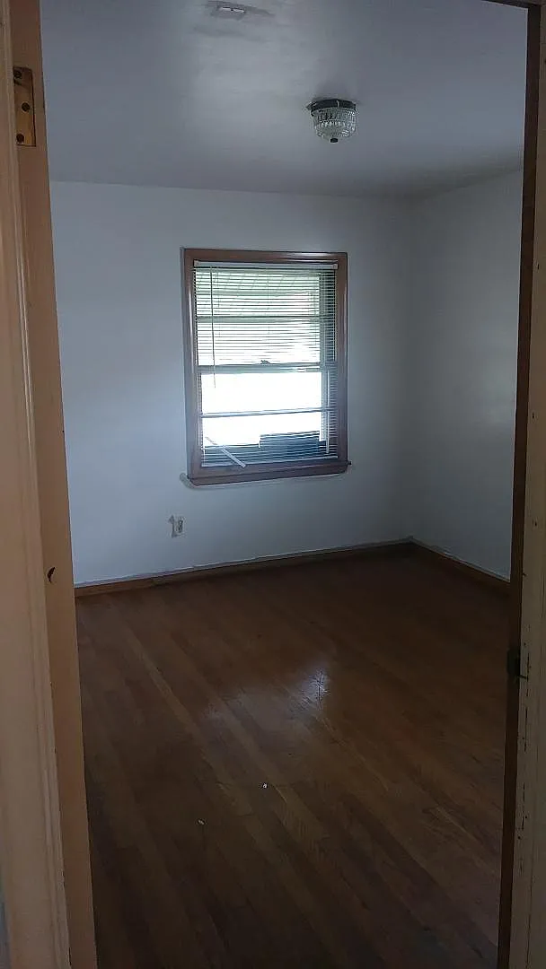 3 bed, 1500 sqft, $1,875 — Photo 3
