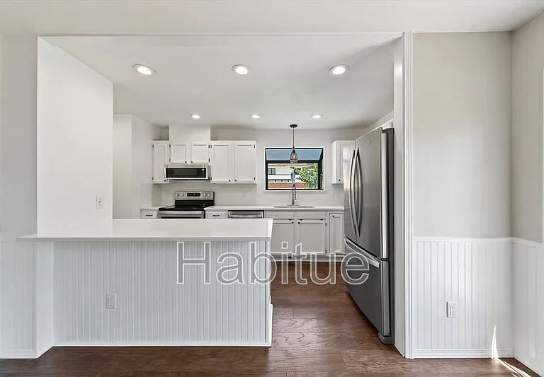 2403 W Irene St — Photo 10