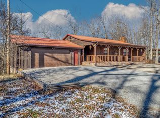 298 Deer Park Dr, Wellington, KY 40387