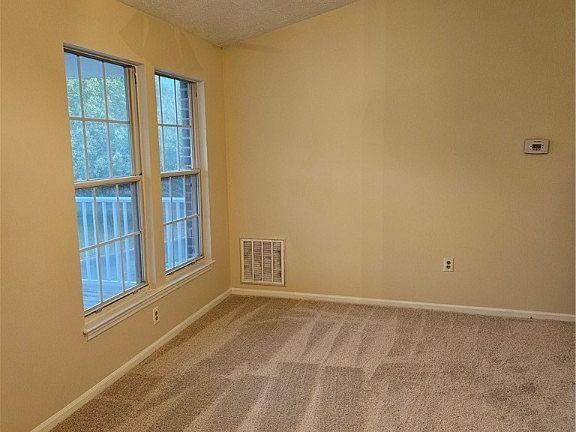 5th image of 10211 Wolfe Manor Ct Unit 711