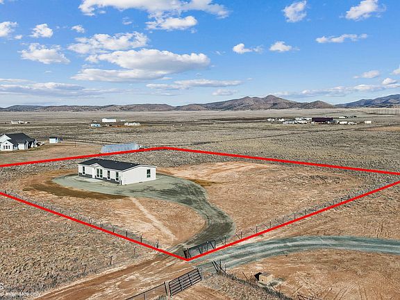 4th image of 7460 E Bunkhouse Rd