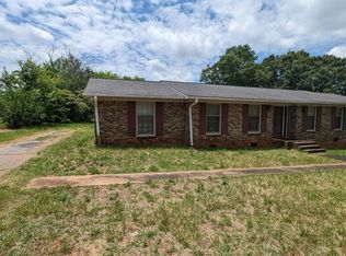 15 Wedgefield Dr #A, Boiling Springs, SC 29316