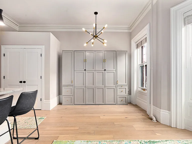 154 W Concord St #2A — Photo 3