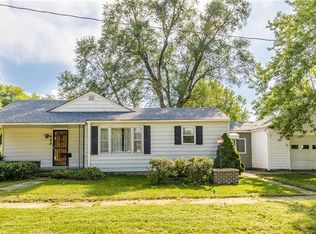 202 SW C St, Melcher, IA 50163