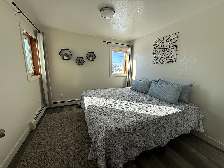 2803 Wilson St — Photo 8