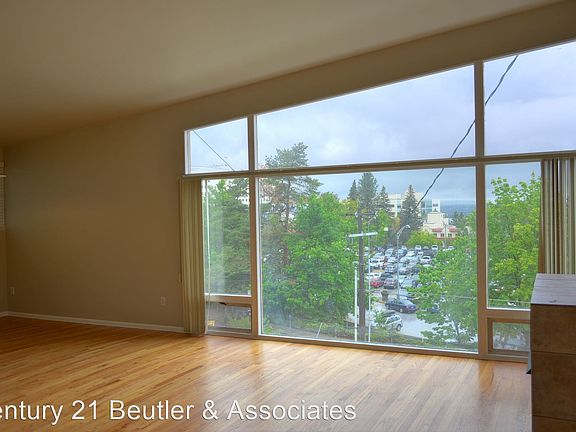 2nd image of 24 E Rockwood Blvd APT 4