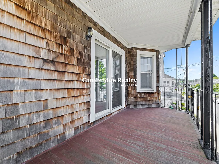 14 Windsor Rd #2T — Photo 13