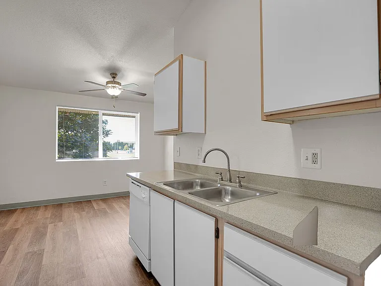 #294 FIELDSTONE APARTMENTS — Photo 7