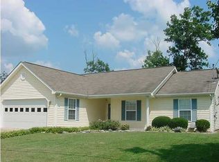 112 Colony Cir, Rossville, GA 30742