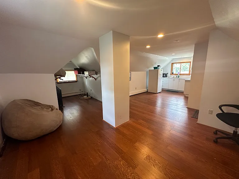 297 Bacon St #3 — Photo 22