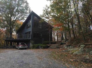 26 Sleepy Hollow Rd, Essex, VT 05451
