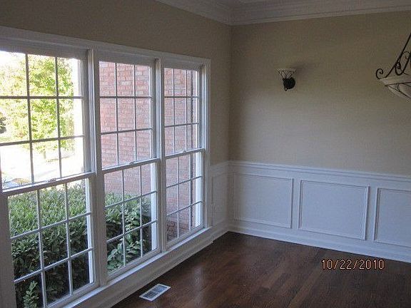 3rd image of 1252 Crest Oak Way