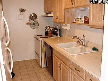5th image of 25801 Lake Shore Blvd APT 63