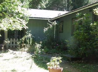 300 Borica Dr, Selma, OR 97538