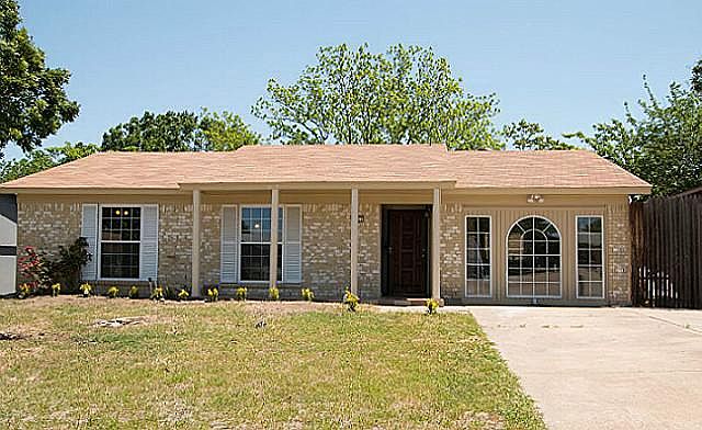 1st image of 1217 Cove Dr