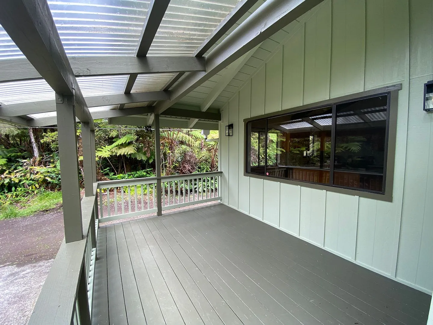 Charming 1-Bedroom Retreat in Volcano — Photo 2