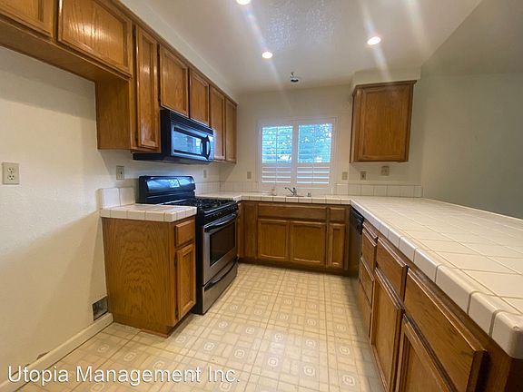 5th image of 6415 Canyon Creek Way