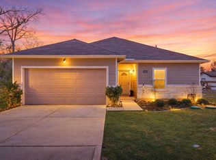 26582 Armadillo Dr, Hempstead, TX 77445