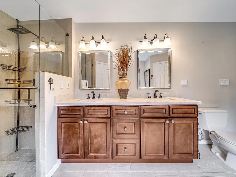 574 Juniper Pl — Photo 40