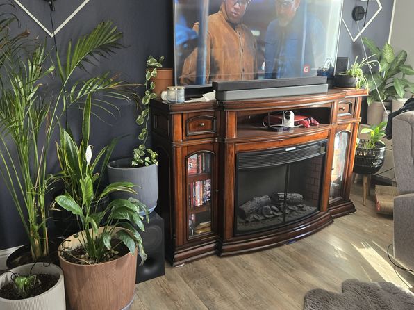 2009 Pacheco Blvd APT A