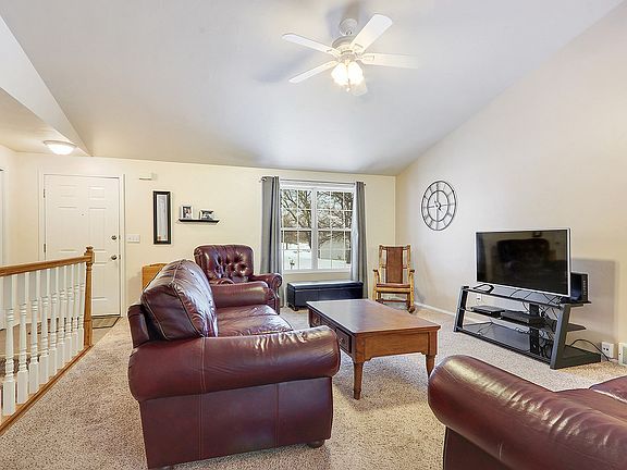 3101 Living Room