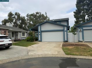 585 Mount Dell Dr, Clayton, CA