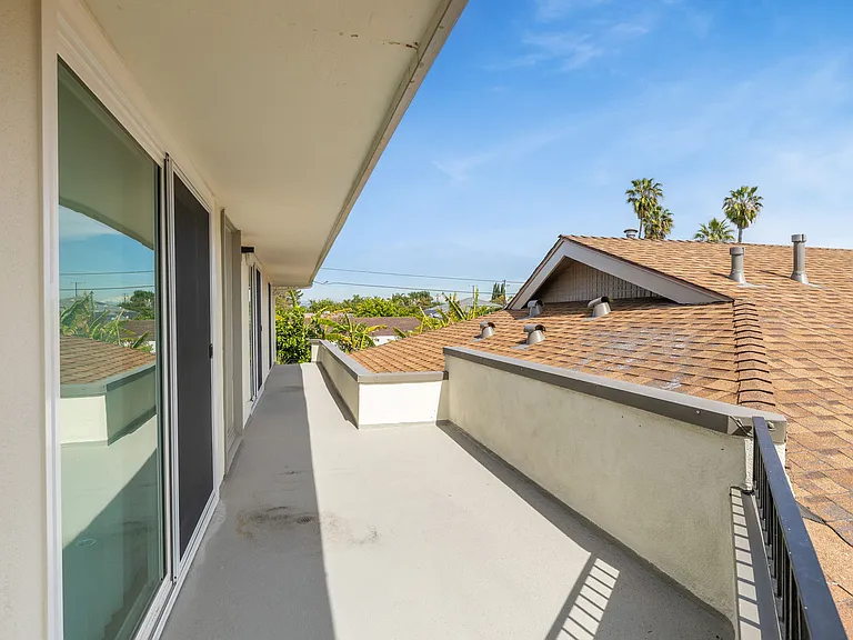 Garden Villas — Photo 18