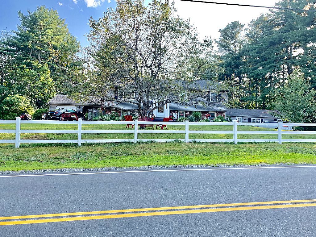 169 Main St, Atkinson, NH 03811 | Zillow