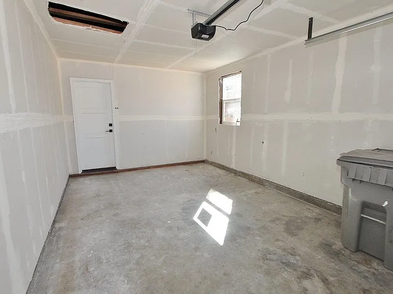 2840 N Arthur St — Photo 26