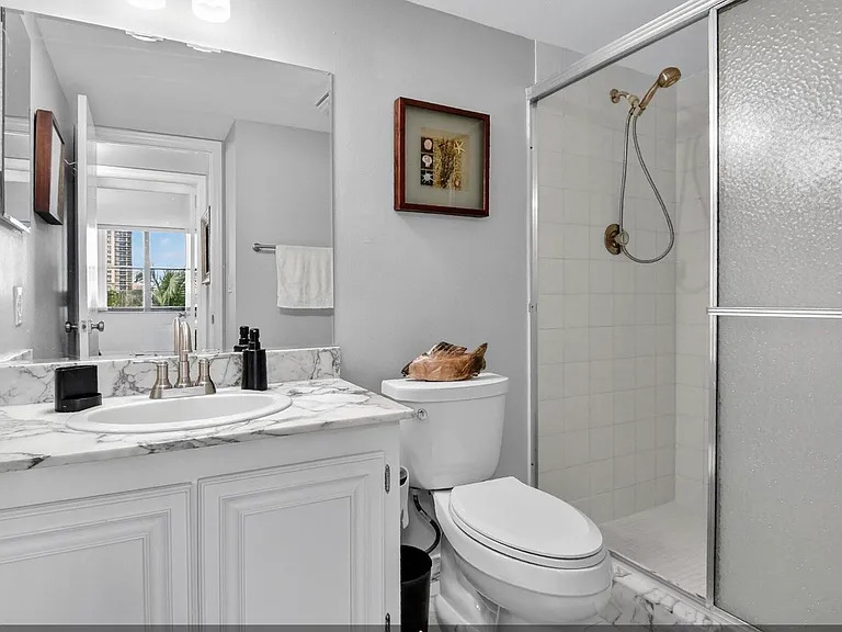 3400 N Ocean Dr #405 — Photo 16