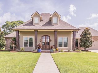 705 Pintail Ln, New Iberia, LA 70560